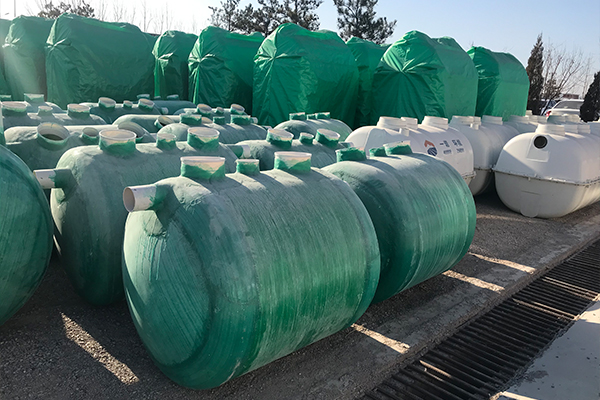 購買的玻璃鋼化糞池質(zhì)量差是因為什么 購買的玻璃鋼化糞池質(zhì)量差是因為什么